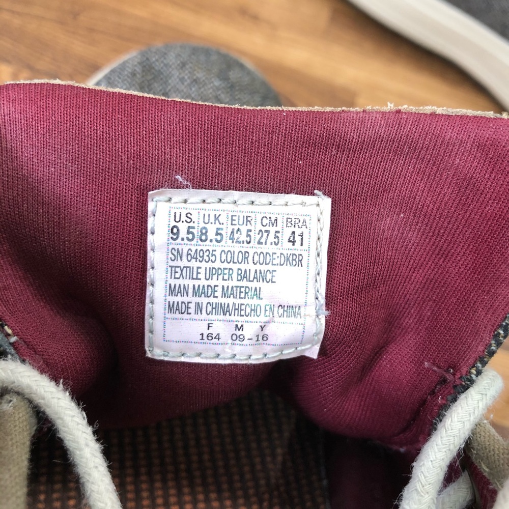 Skechers Porter Meteno Memory Foam Canvas Size 9.5 - image 8